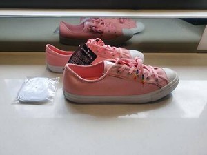 chuck taylor all star dainty rainbow low top