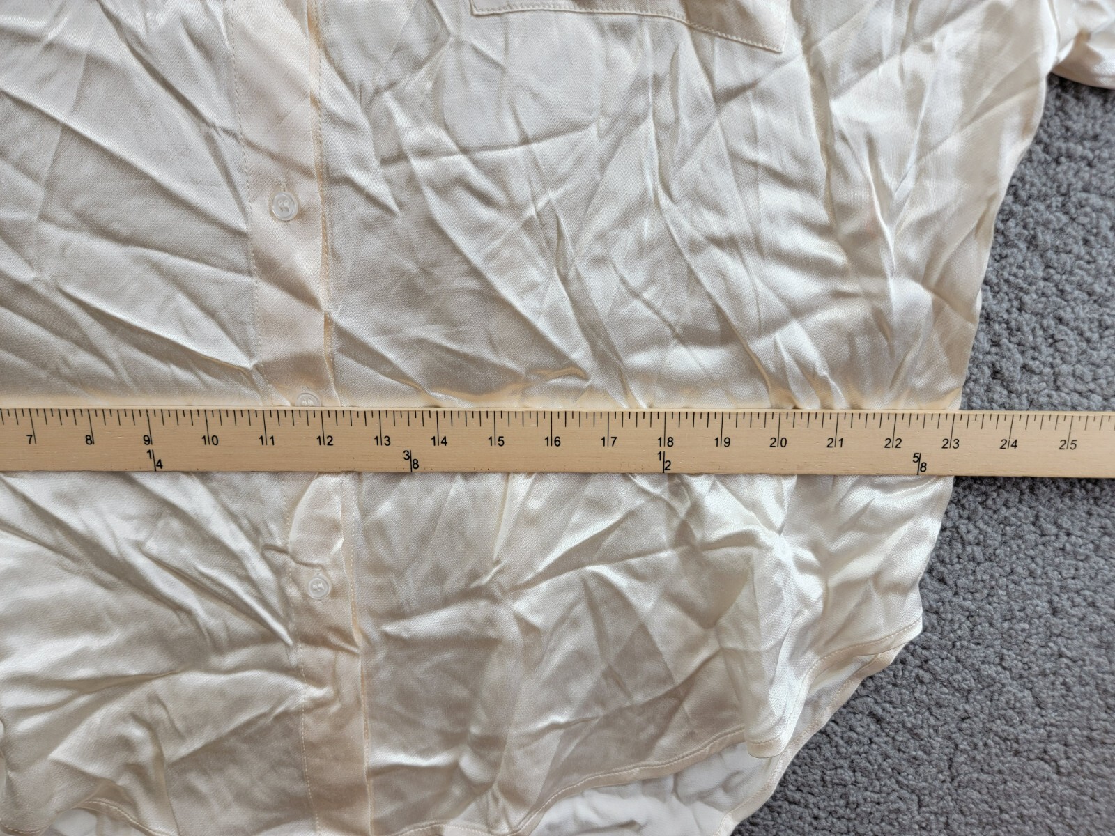 WAYF Fynn Satin Button Front Blouse Women's L Cream Patch Pocket Long Sleeve - Picture 7 of 19