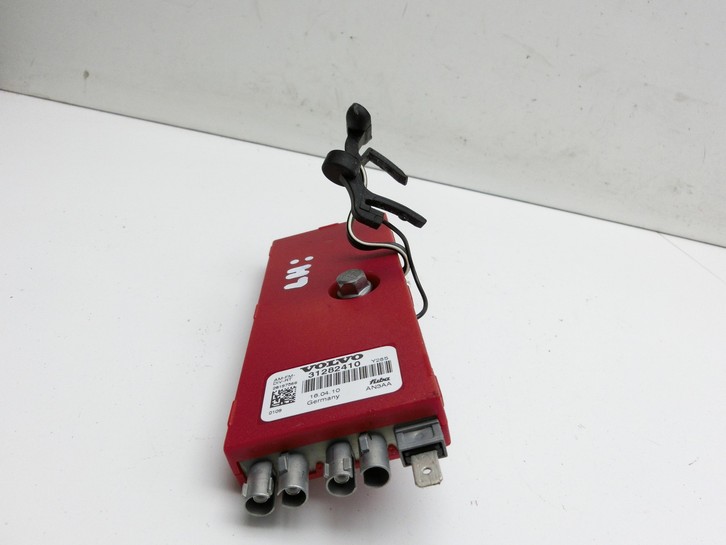 Volvo V70 135 07-13 Antennenverstärker Weiche Antenne Volvo V70 135 07-13 17.06.2010 31282410 28197566 gebraucht Vorschau 3