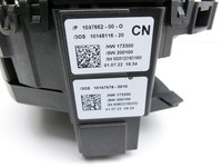 Tesla Model Y LR 20-25 5YJY Schaltzentrum für Lenkrad Tesla Model Y LR 20-25 5YJY 01.06.2023 1097662-00-O... Vorschau 5
