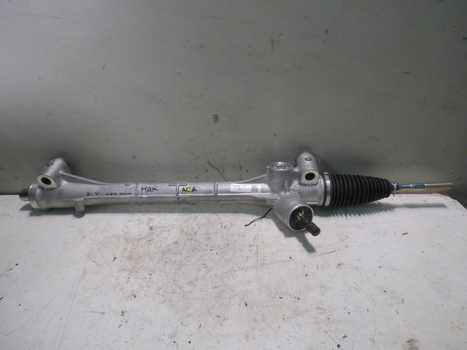Scatola sterzo elettrica TOYOTA AURIS (E18) 2017 4551002330
