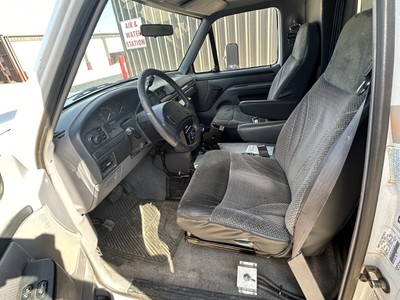 image 14 of interior