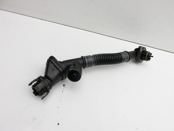 BMW F01 750iX 08-12 4,4i 300KW Kraftstoffleitung Links BMW F01 750iX 08-12 09.06.2011 gebraucht Vorschau 3