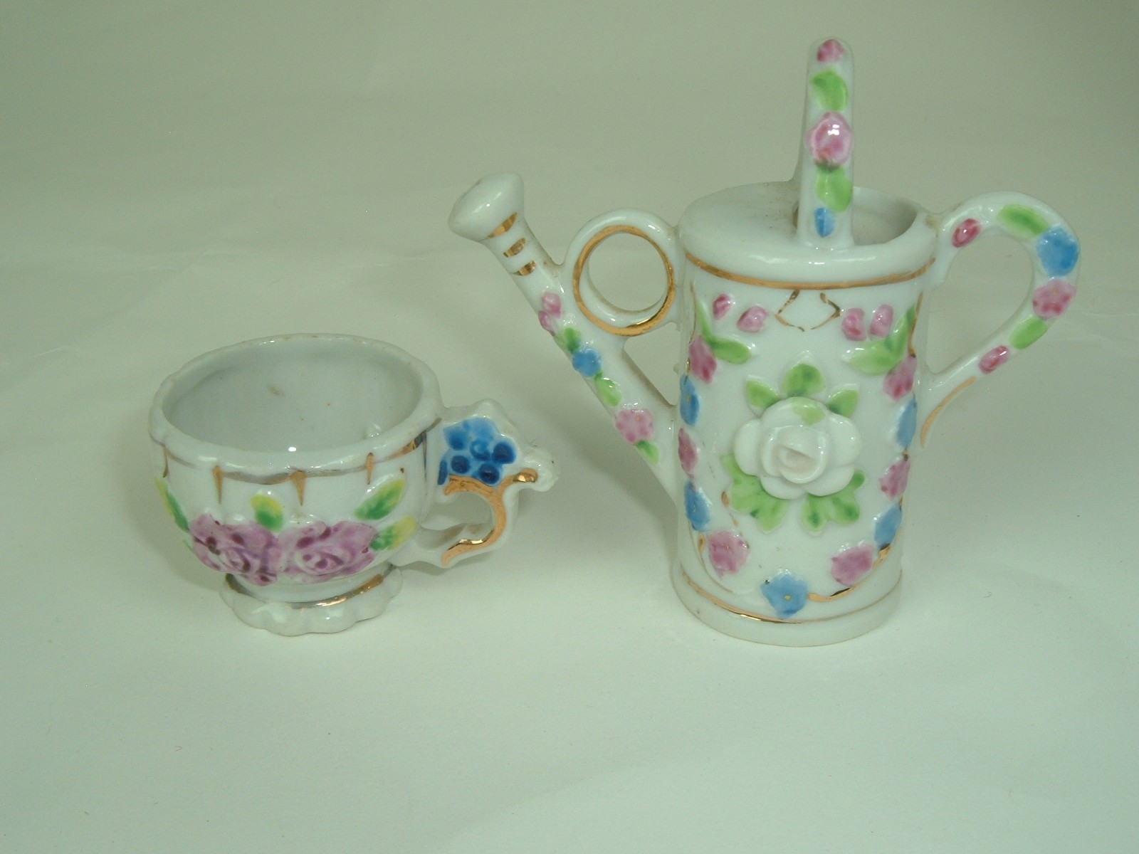 Vtg Miniature Watering Can and Tea cup Floral Gold Trim Japan shabby cottage