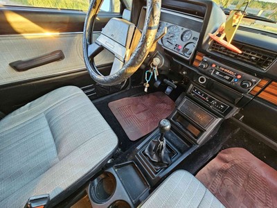 image 4 of interior