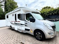 Adria Matrix Supreme M687 SBC 2015 Rear Island Bed