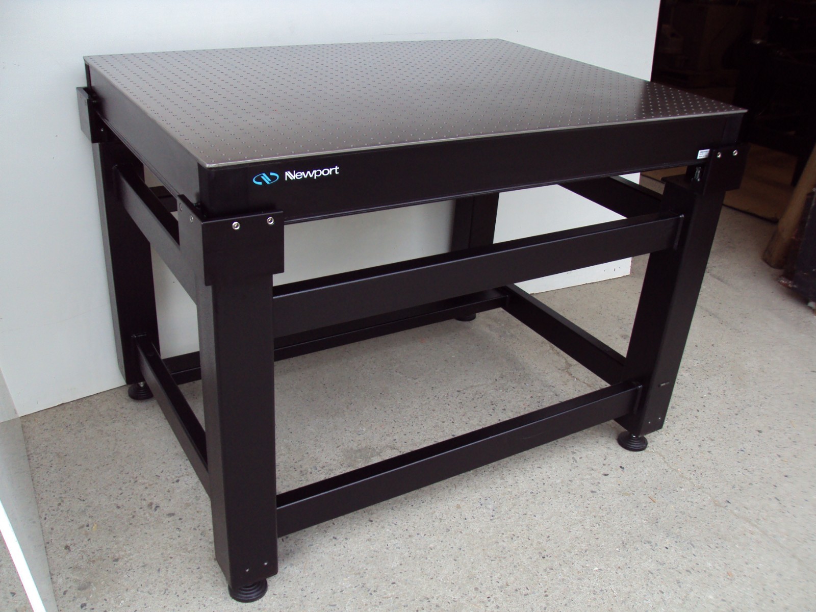 free crate/ship NEWPORT OPTICAL TABLE THORLABS ADJUSTABLE BENCH breadboard lab