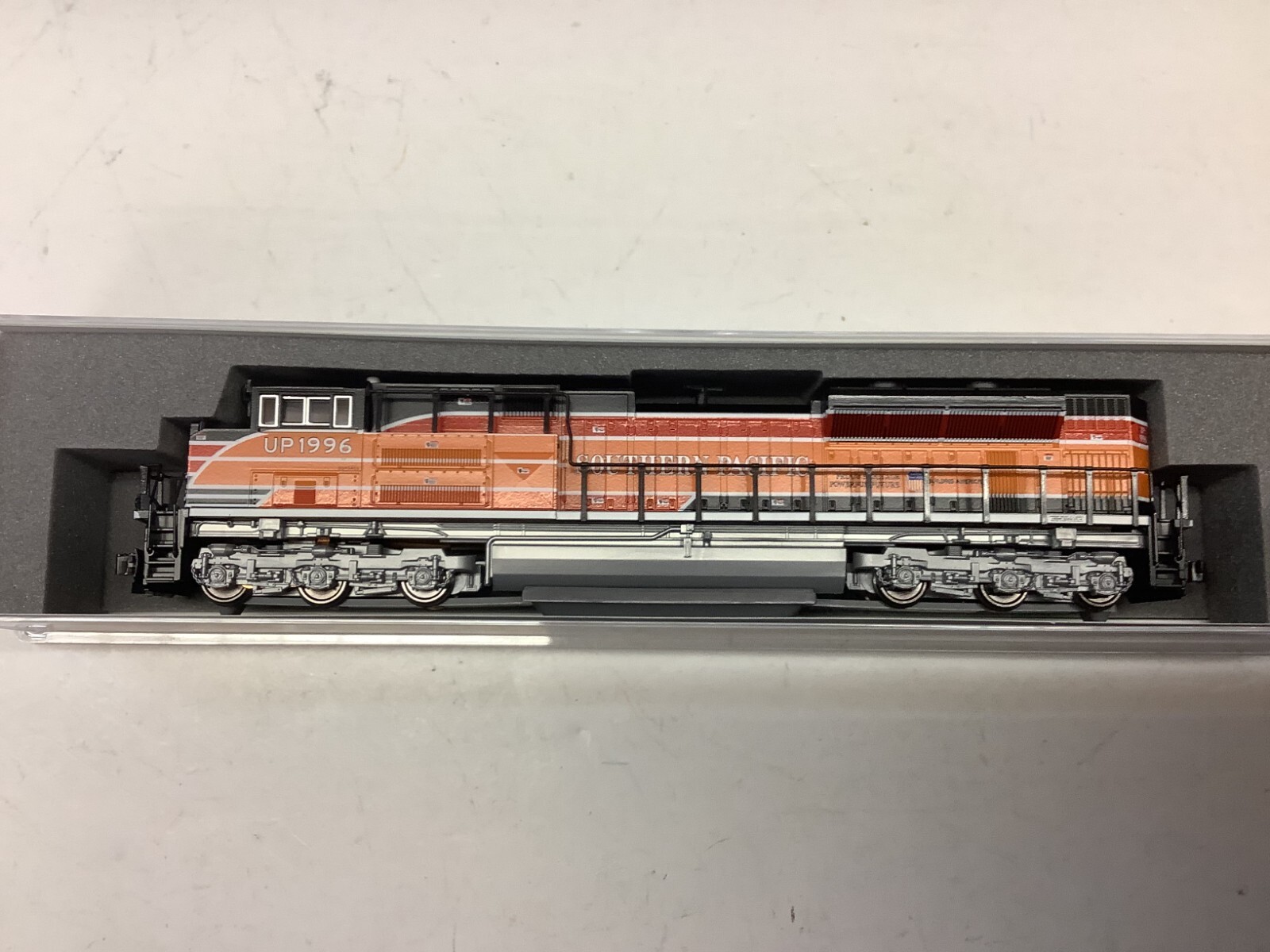 Kato #176-8406 N scale “SP Herritage