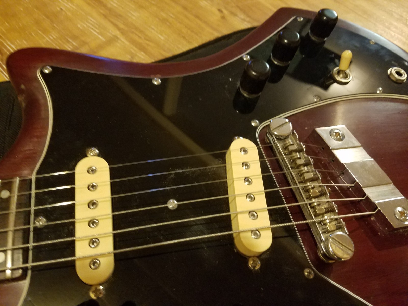 Guild S-60D Vintage 1978 Gibson Electronics