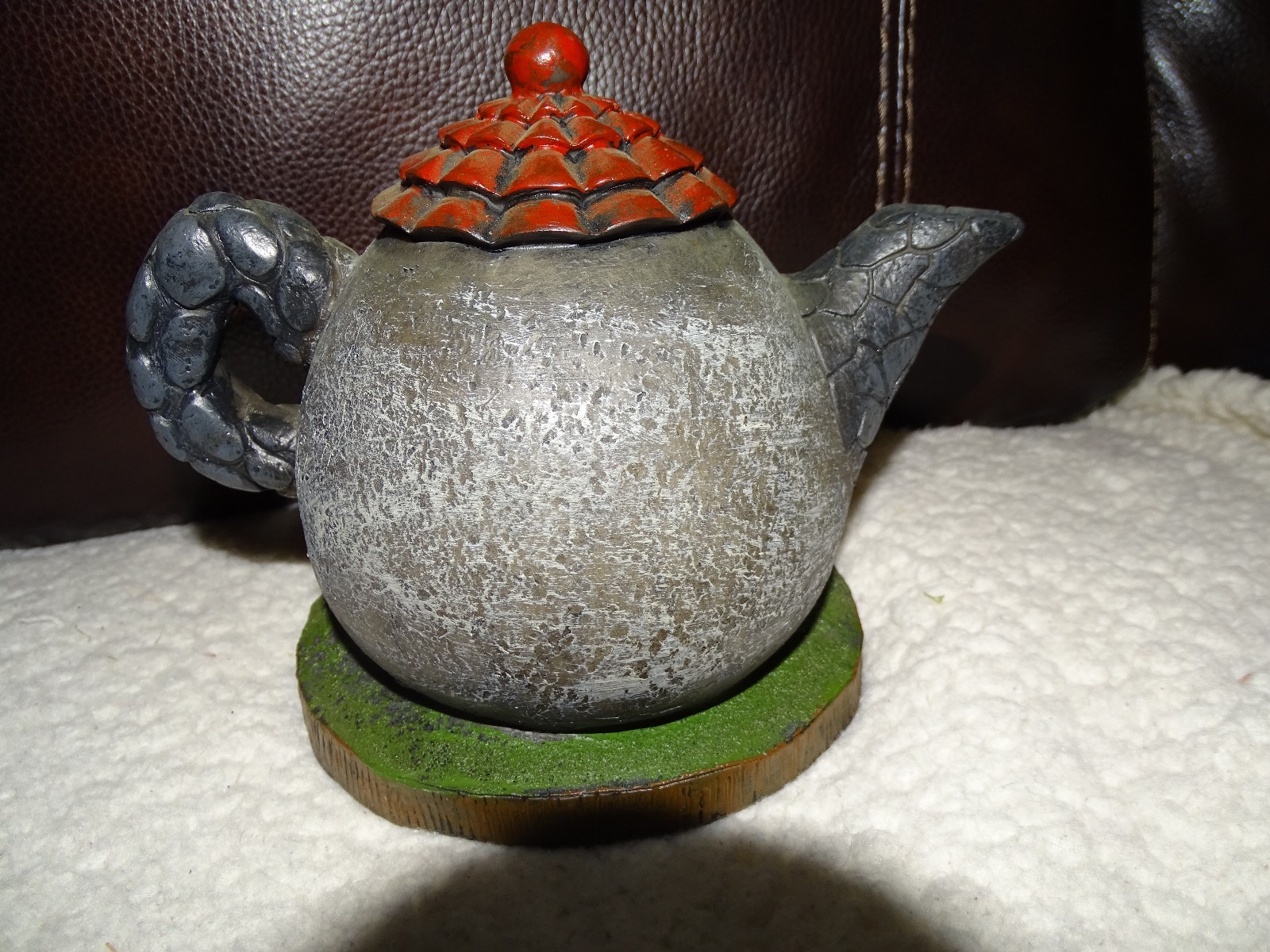 Fairy Garden Teapot House-Smoke-free/Pet-free-NEW
