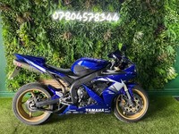 Yamaha YZF R1