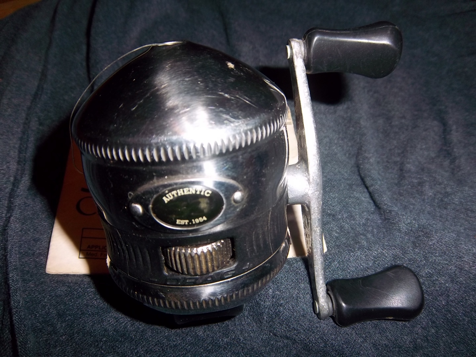 vintage  zebco  fishing reel   excellent   condition