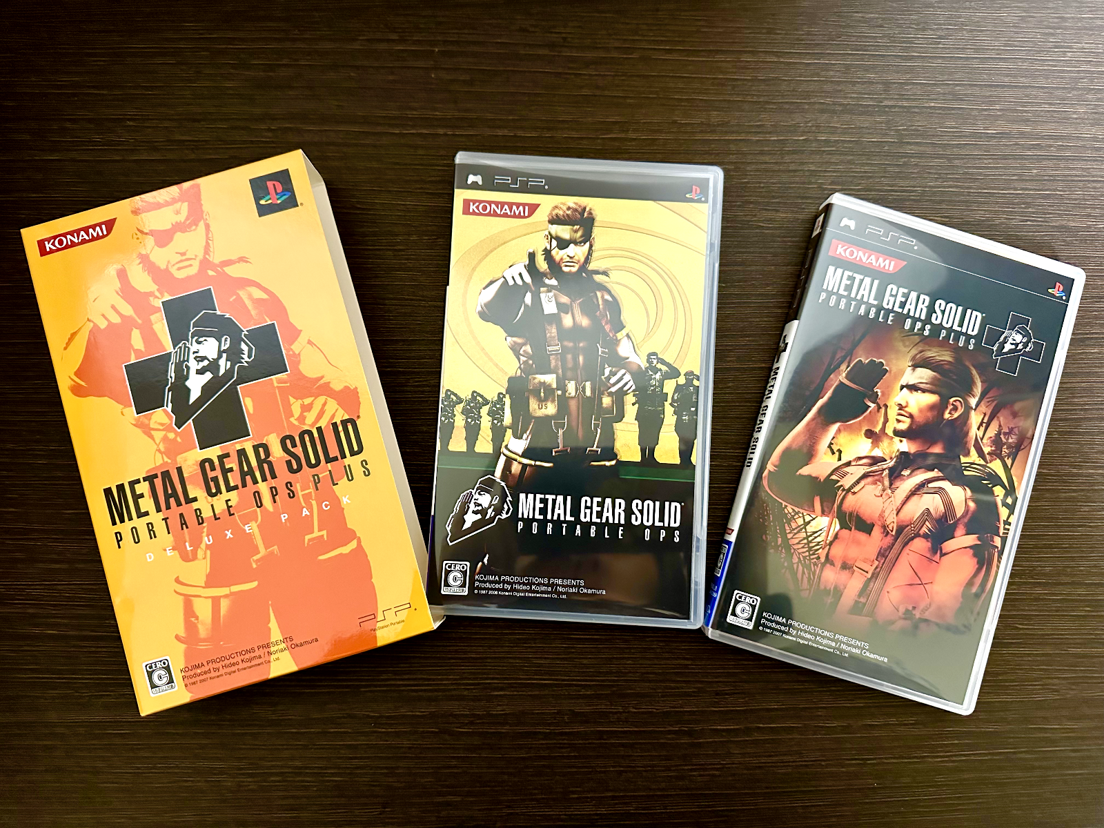 PSP METAL GEAR SOLID PORTABLE OPS + [DELUXE PACK] JAPA VGA