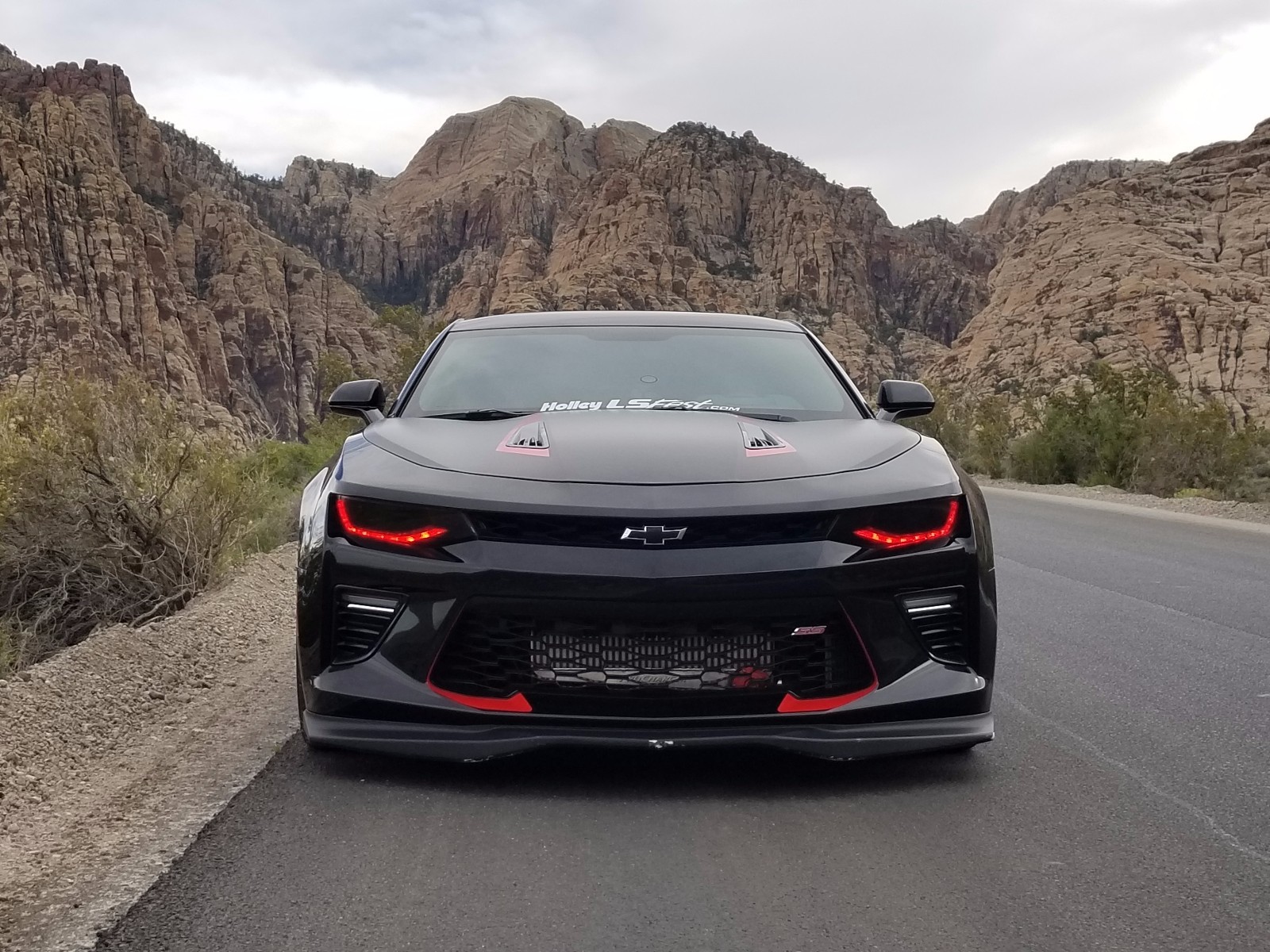 ::2016 Chevrolet Camaro SS Coupe 2-Door