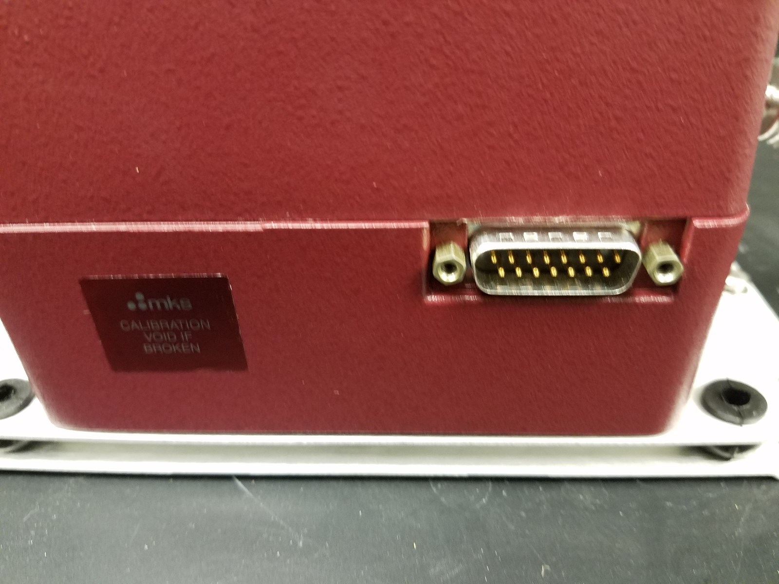 MKS Istruments Baratron 690A  Pressure Transducer 1000 Torr