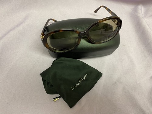 サングラス　salvatore ferragamo Authentic Salvatore Ferragamo Havana W/Gold Crystals SF703SR