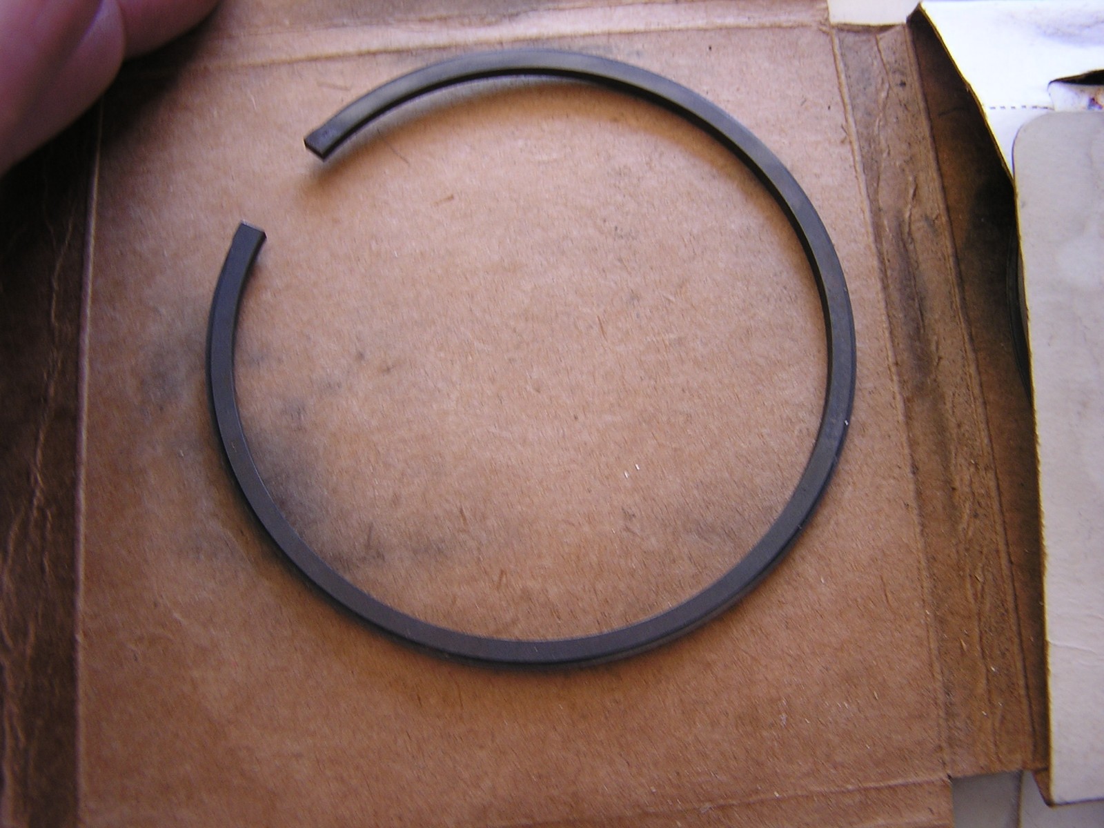 Wisconsin Engine Part  DR30S20  Ring Set  .020 O.S.