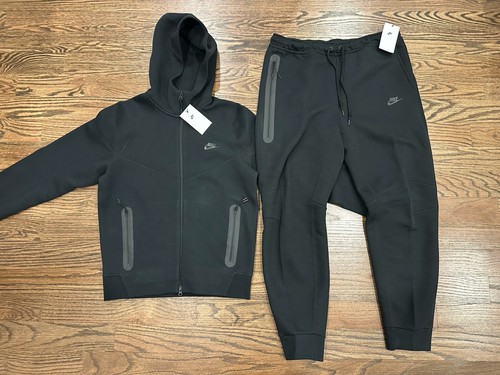 Nike Sportswear Tech Fleece Full-Zip Hoodie & Joggers Set