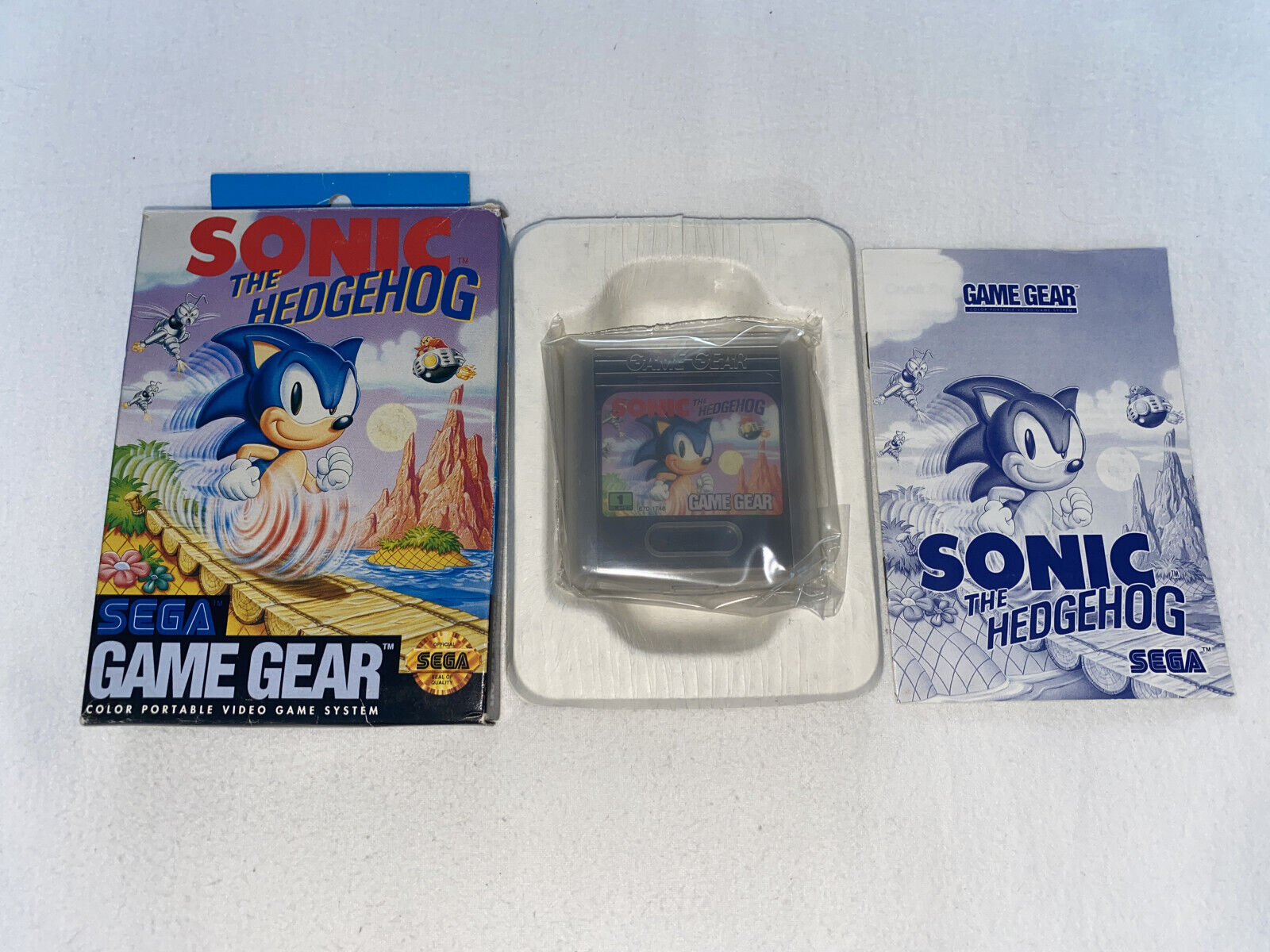 SONIC THE HEDGEHOG - Sega Game Gear Complete In Box CIB Good SONIC THE HEDGEHOG - Sega Game Gear Complete In Box CIB Good