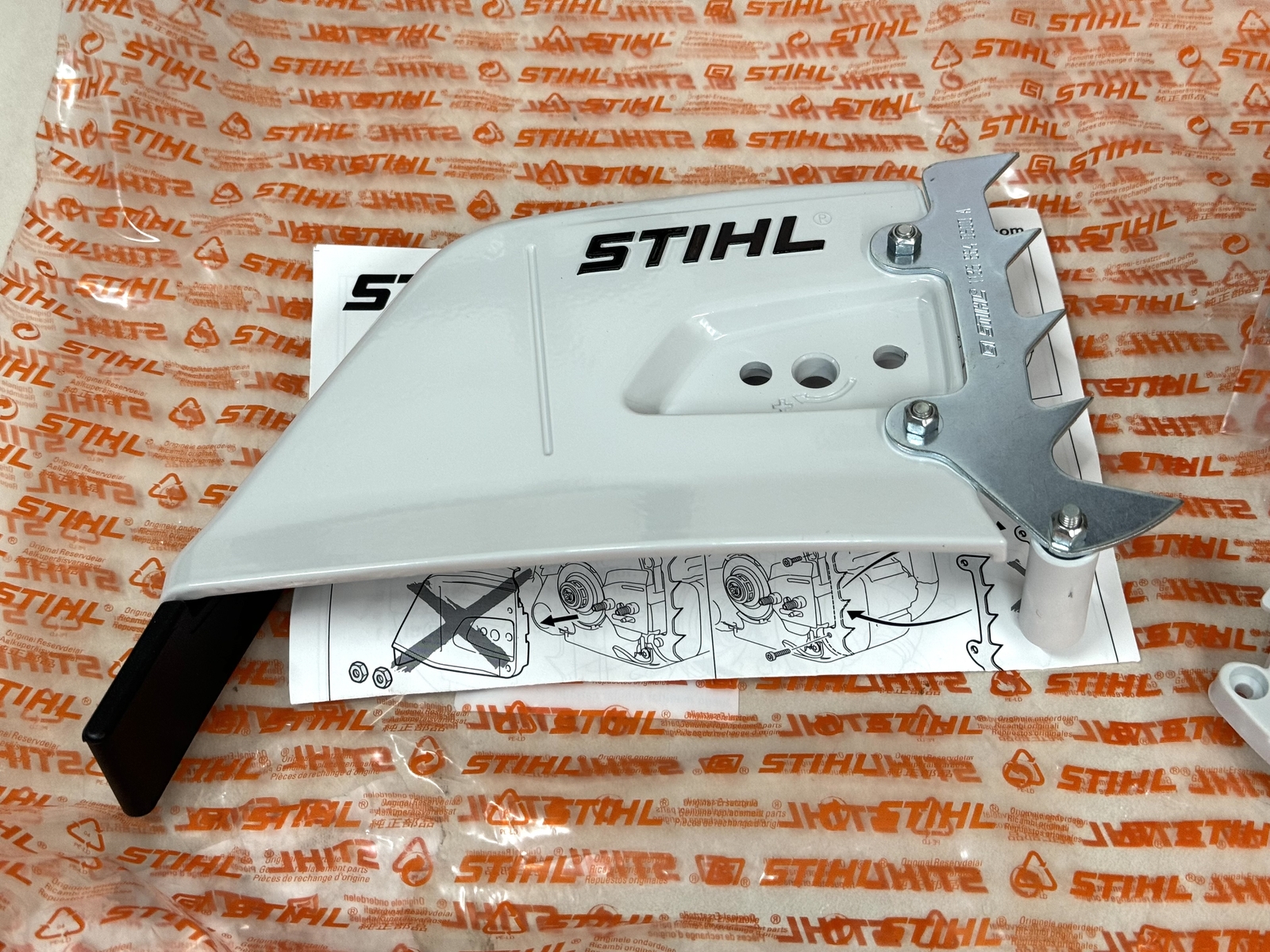 STIHL OEM SET WRAP HANDLEBAR 1140 007 1012 MS362 R MS400 SIDE COVER 11356640500 - Picture 4 of 9