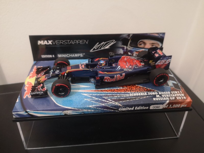 Verstappen 2016 Toro Rosso Str11 F1 Minichamps 1/43 (No Spark Wc 2021 2022 2023)