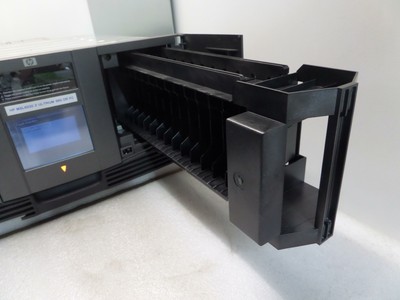HP STORAGEWORKS MSL 6030 MSL 6000 SERIES LIBRARY w/ error, as is!