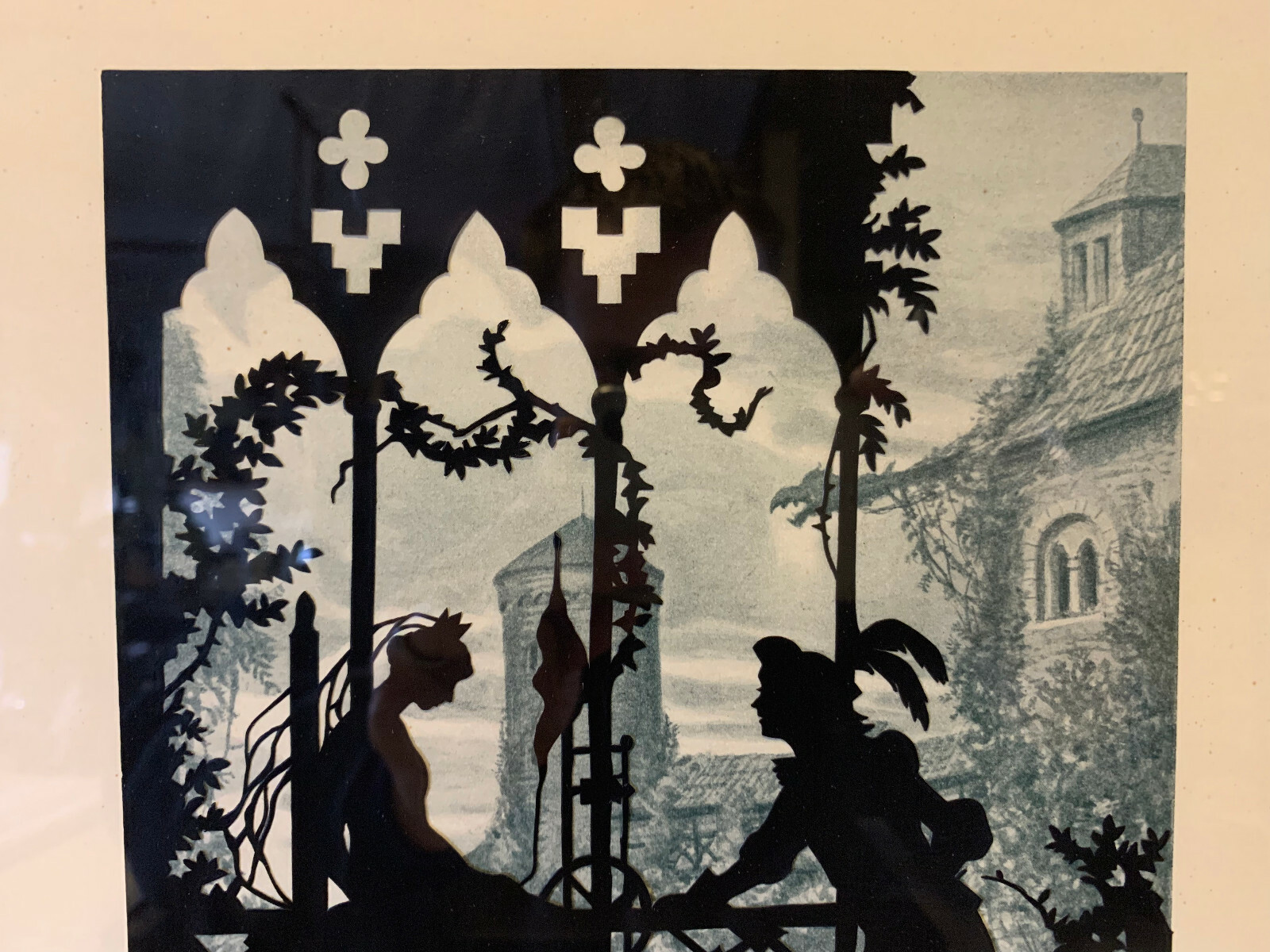 Vintage Silhouette Cutout Romantic Royal Prince & Princess