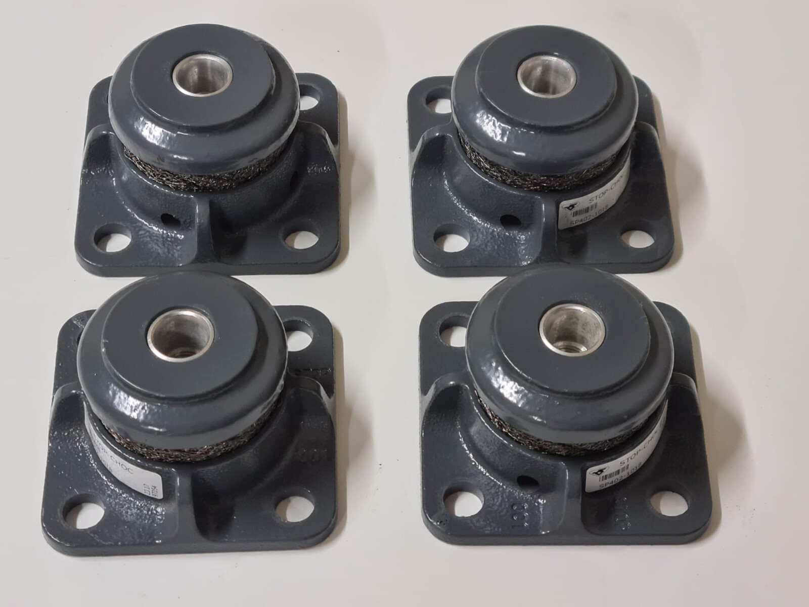 4Pcs.HUTCHINSON STOP-CHOC SP402-1018, ABSORBING ELEMENT