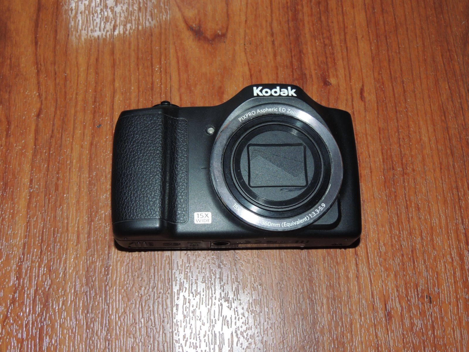 Kodak PIXPRO FZ152 ブラック Kodak PIXPRO Digital FZ152 16.2 Megapixel Compact Camera