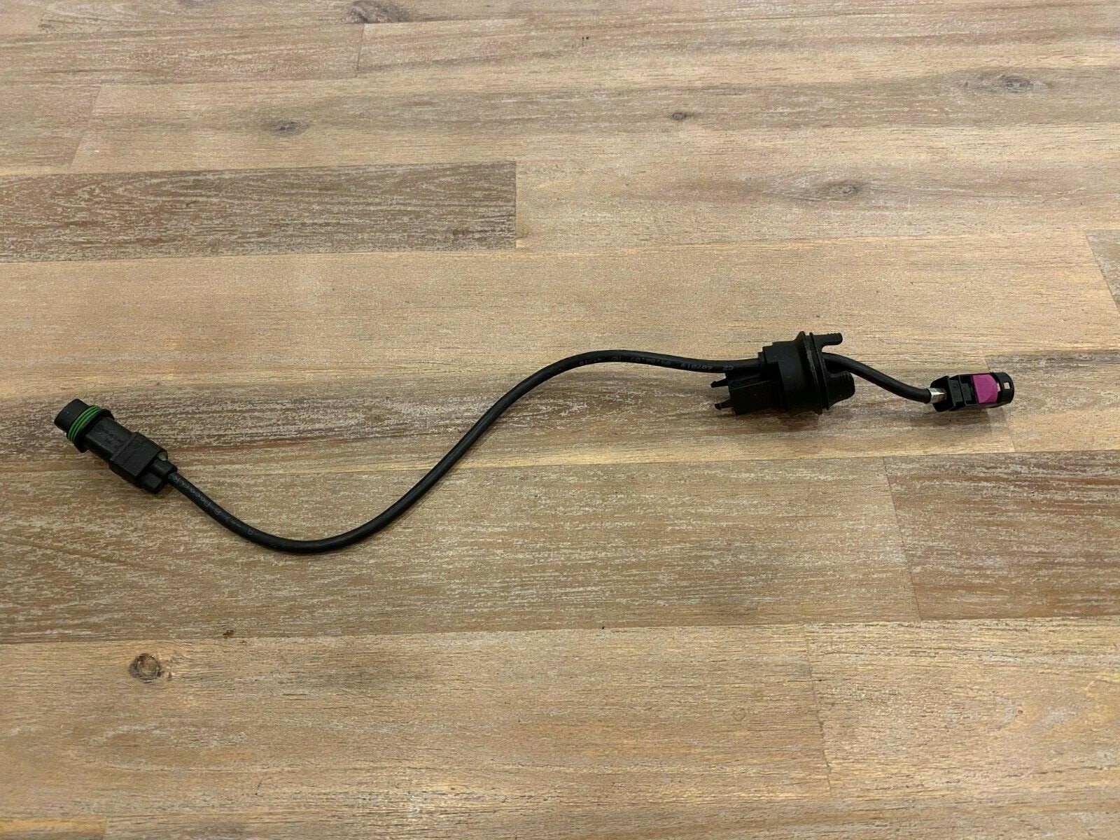 Hao-D  (ハォディ)様 BMW X5 X6 E70 E71 E72 GENUINE HSD Mirror Camera Wire Line