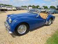 1960 Triumph TR3 MANUAL WITH FULL WEATHER GEAR Convertible Petrol Manual
