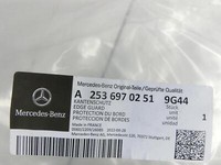 Mercedes-Benz GLC X253 Dichtung für Rahmen Tür Rechts Hinten Mercedes-Benz GLC X253 A2536970251 A25369702519G44... Vorschau 3