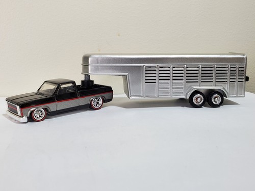 HOT WHEELS '83 CHEVY SILVERADO ３台セット Amazon | Hot Wheels 80s, RED '83 CHEVY SILVERADO 3/10 50TH