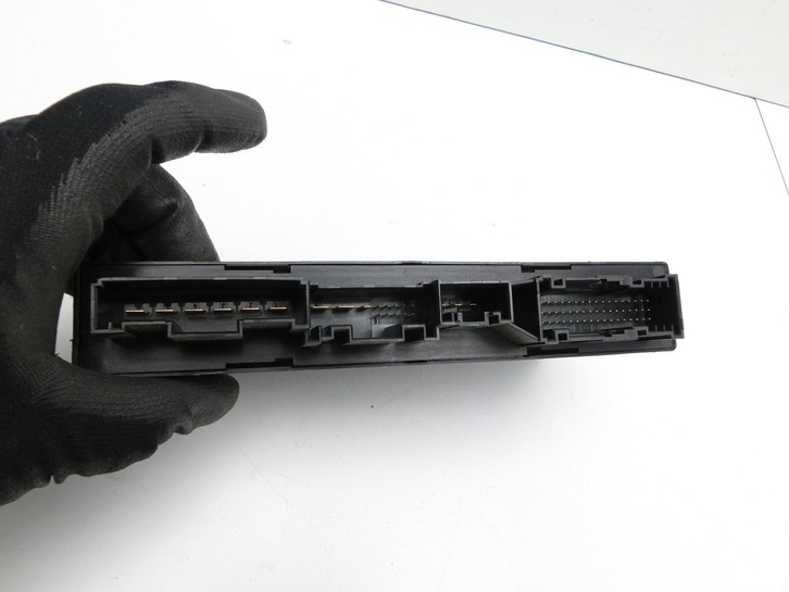 BMW E60 525i LCI 07-10 Steuergerät ECU Modul SG Karosseriesteuergerät E6xKBM BMW E60 525i LCI 07-10 06.10.2008... Vorschau 3