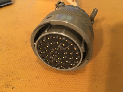 Collins CTL-22 connector,  Solder type