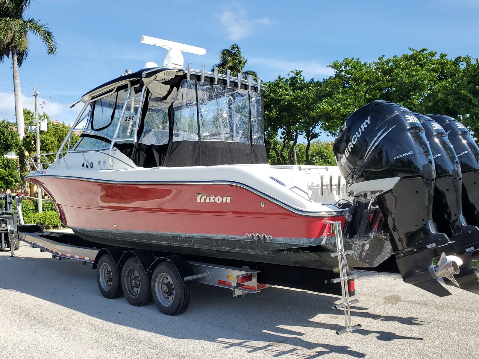 2010 Triton 351 Express Triple Verados 300s
