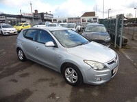 HYUNDAI I30 1.6 CRDi Comfort [6 SPPED MANUL GEARBOX)(£35 TAX)SERVICE HISTORY