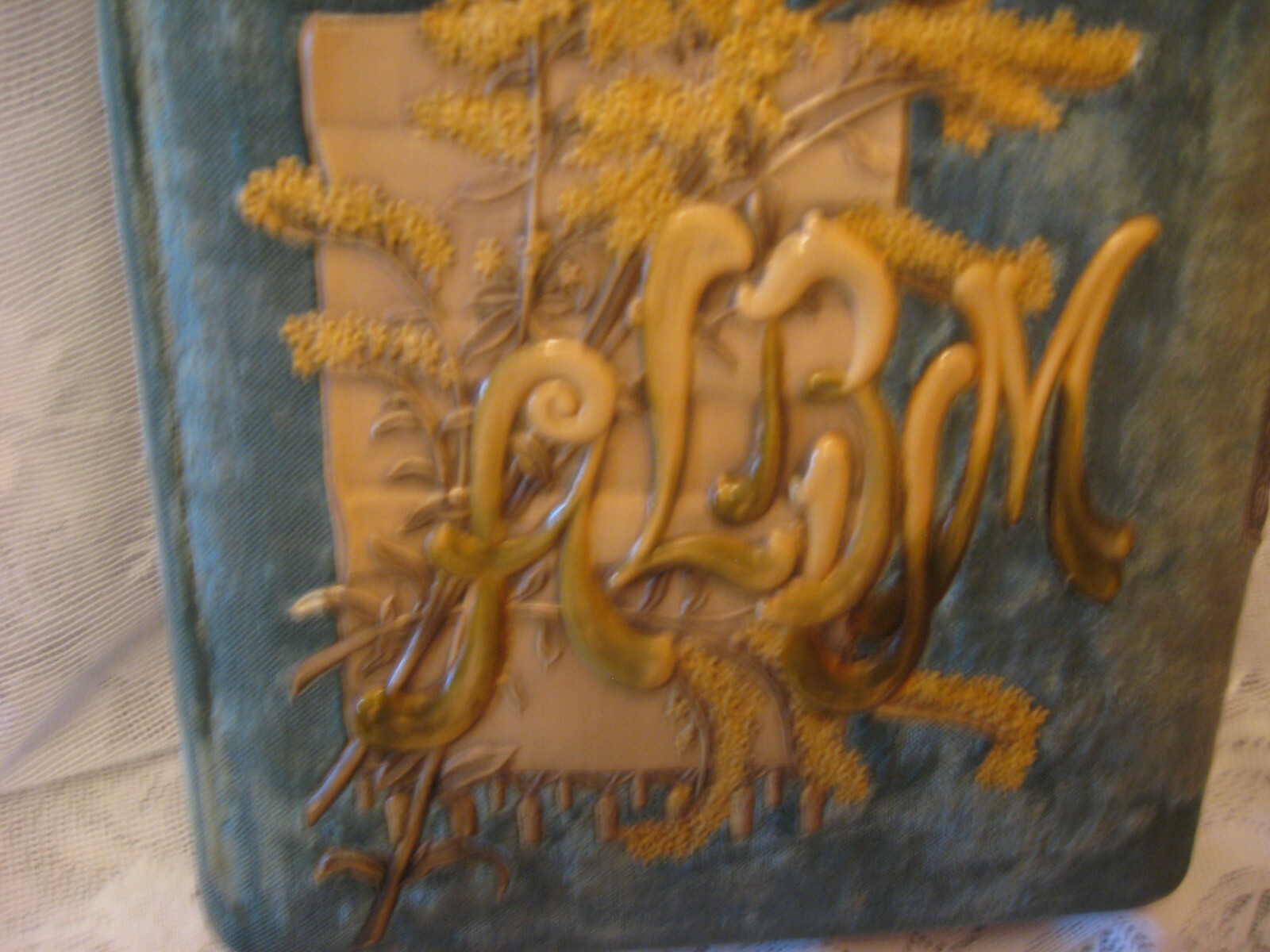 ANTIQUE BRASS CLASP,OLD VINTAGE VICTORIAN PHOTO PICTURE ALBUM,RARE