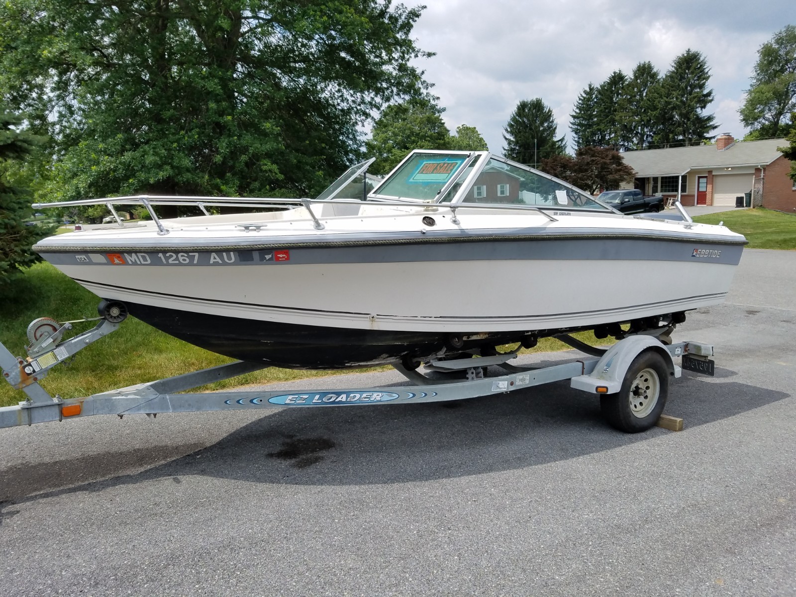Ebtide 190 Catalina bow rider