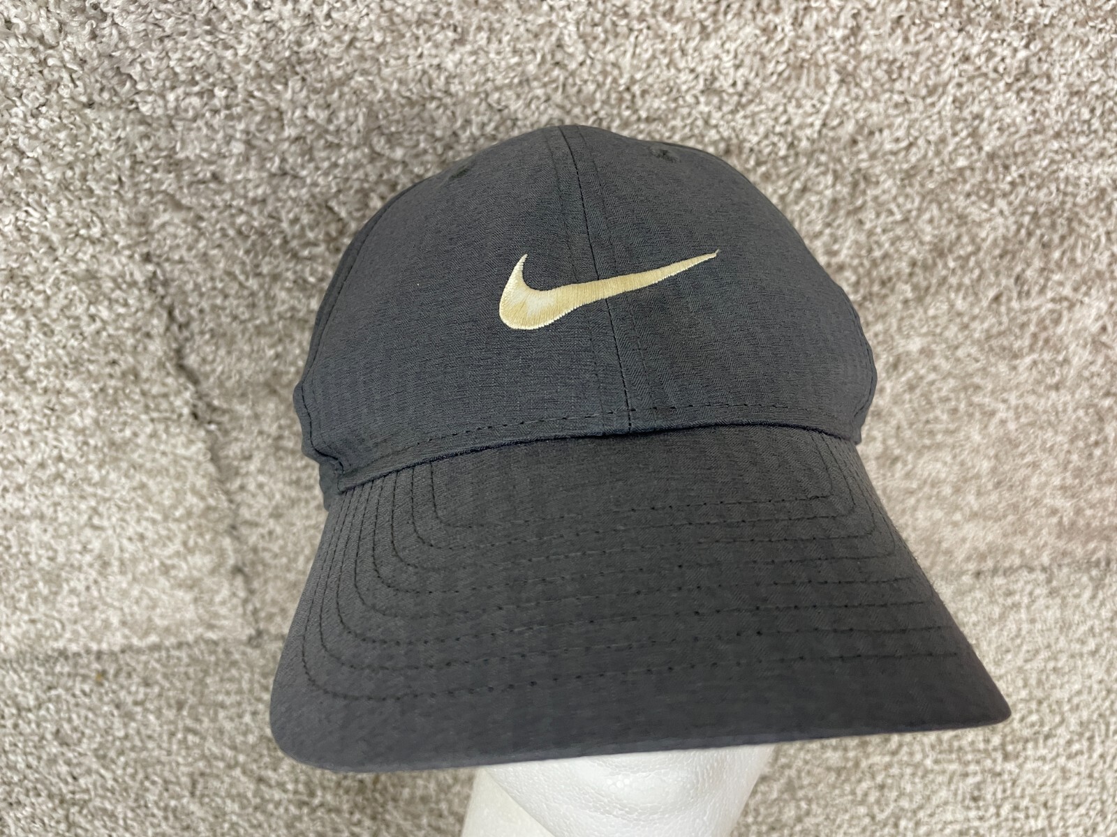 Nike Original Buckle Strap Cap Hat Mens OSFM Swoosh Logo