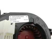 Mercedes C218 CLS 350 11-14 RHD Gebläsemotor Lüftermotor für Navi Command Einheit Mercedes C218 CLS 350 11-14... Vorschau 2
