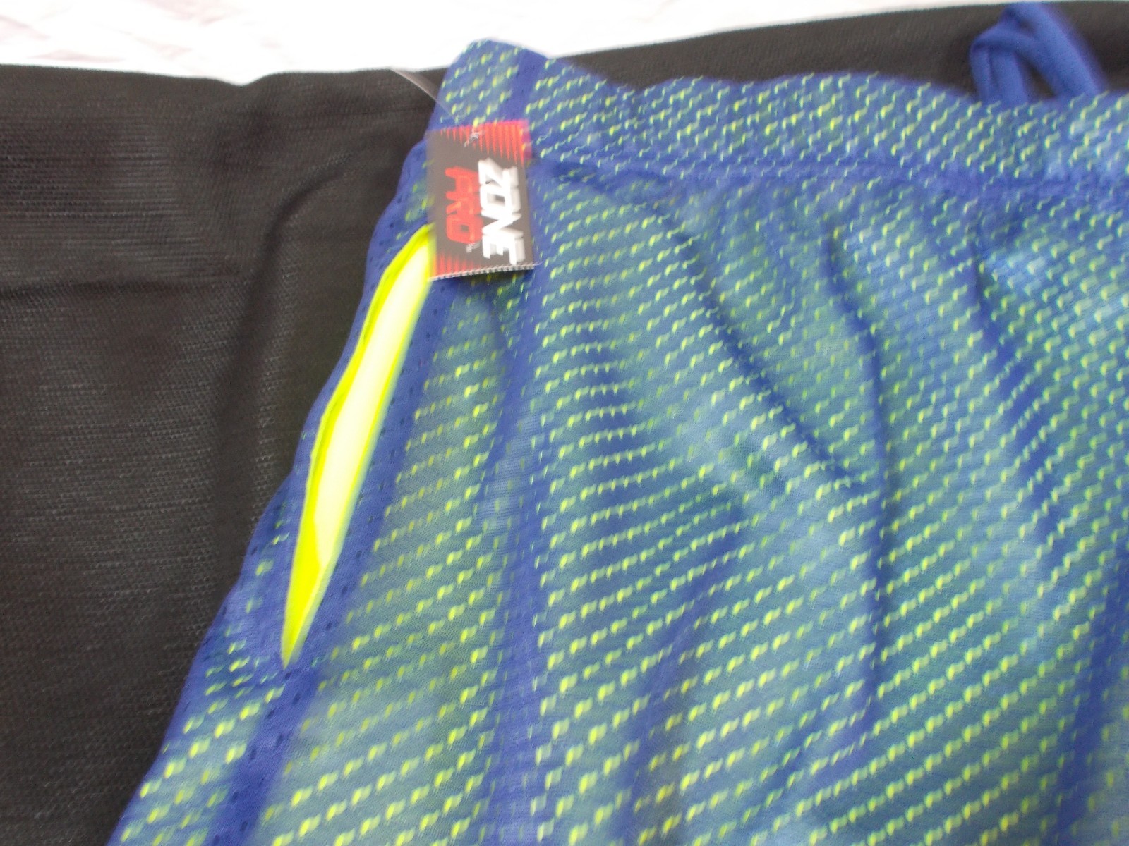 Men's ZONE PRO Blue & Neon Green Shorts size 3xl draw string
