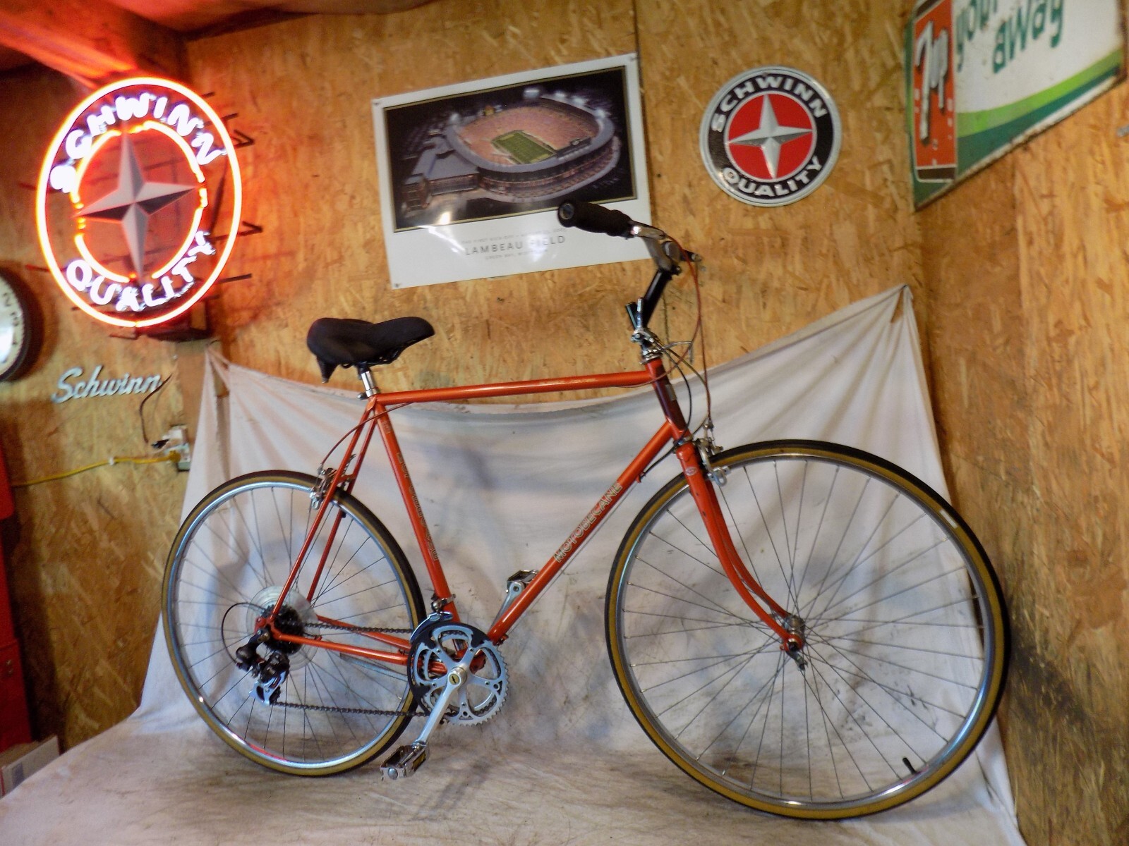 自転車本体 70s vintage bicycle MOTOBECANE crossbike 1970s MOTOBECANE NOMADE VINTAGE 10-SPEED SPORT ROAD TOURING