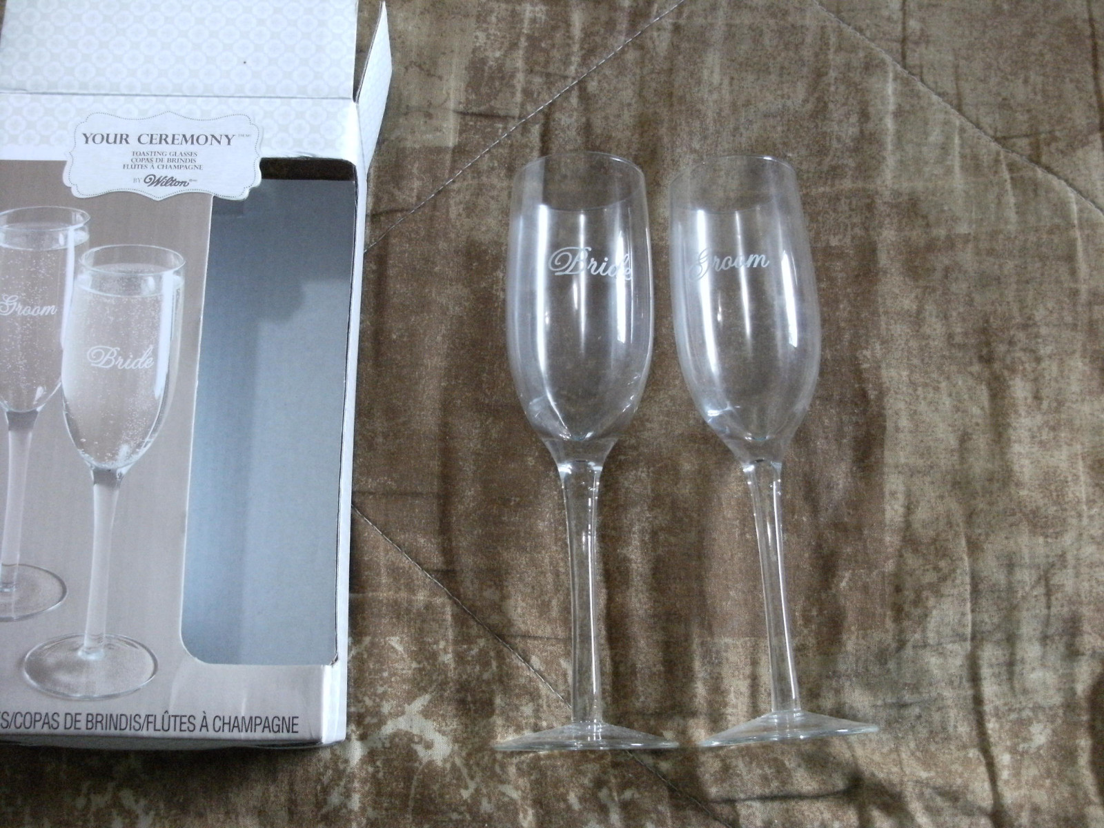 Wedding Champagne Glasses Flutes Bride & Groom, by Wilton