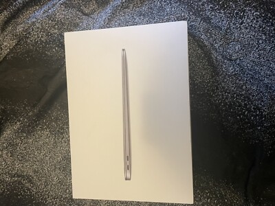 MacBook Air 13.3'' Pre-Owned - Apple M1 chip - 8GB Memory, 256GB SSD (2020) 