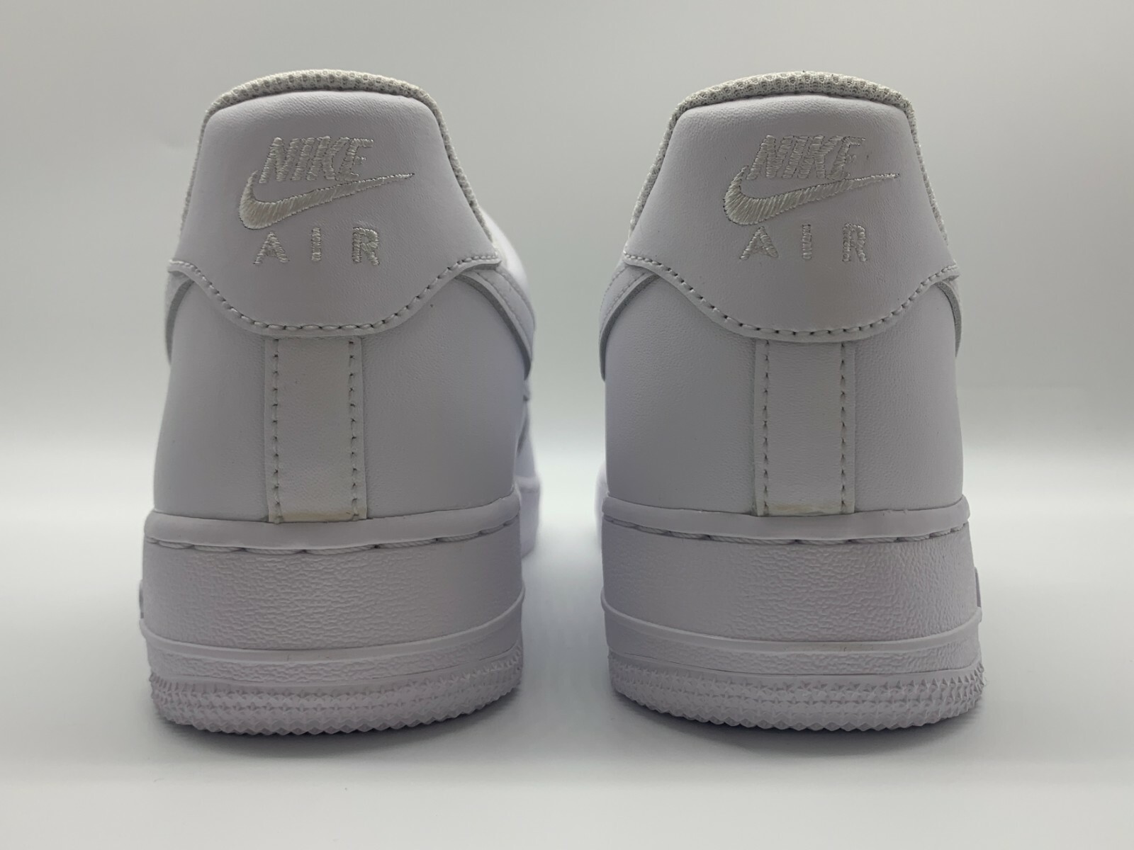 air force max all white