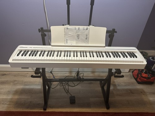 - Elegant White Excellent Condition