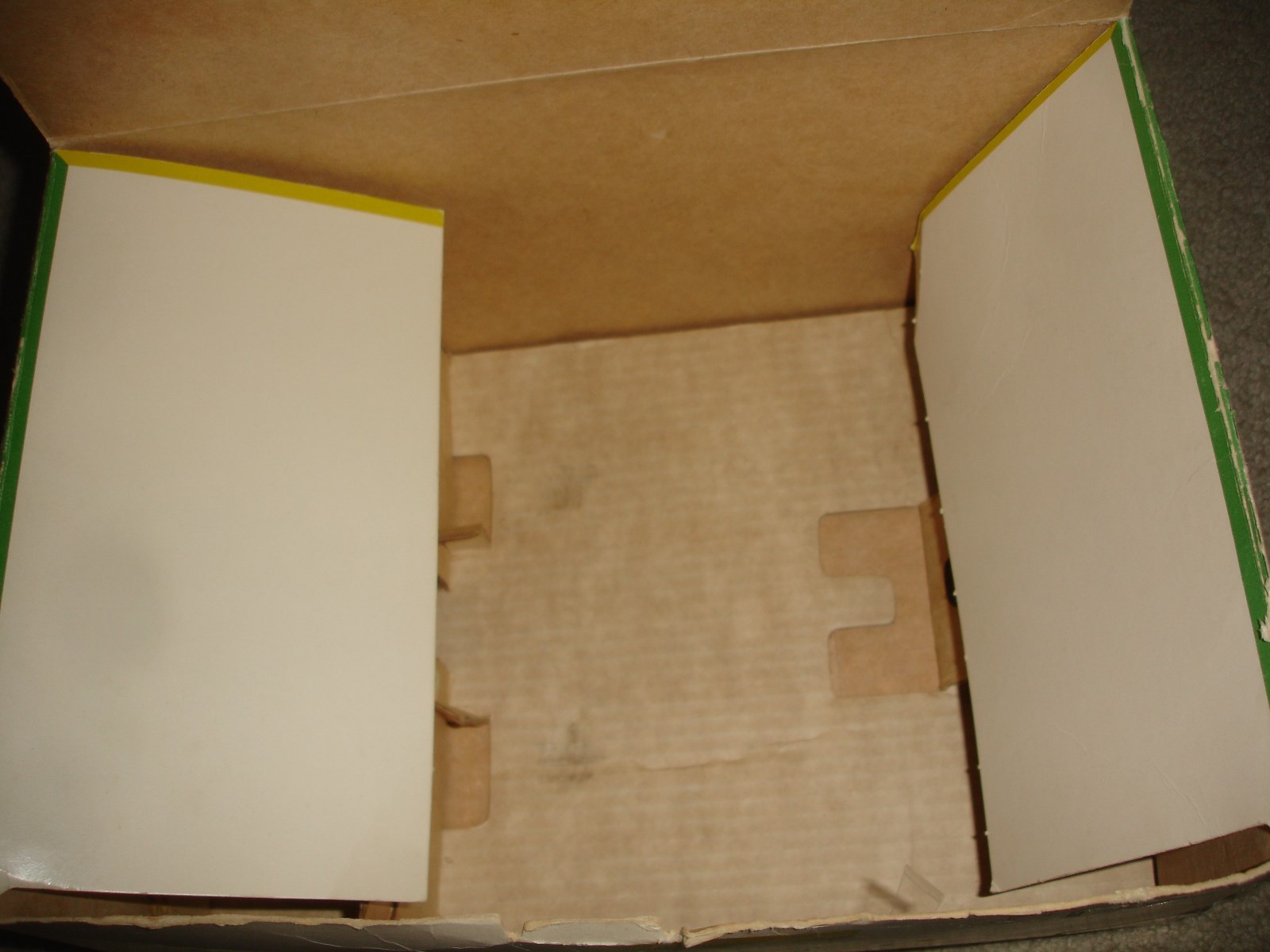 1/28 john deere 6600 combine box
