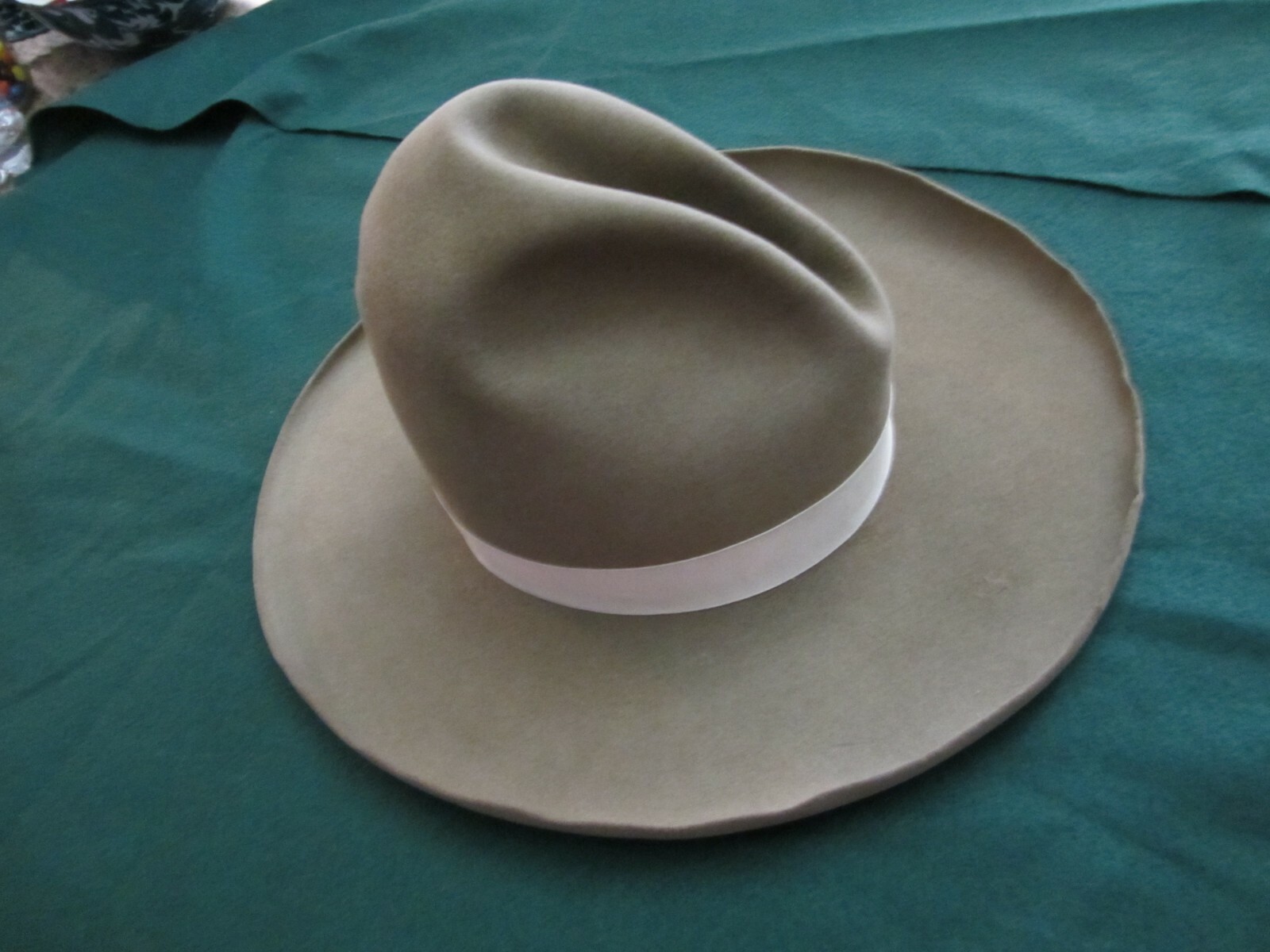 Old  antique Stetson Cowboy Hat        Number 1 Quality     from Montana