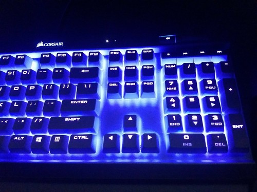その他 Corsair K70 MK2 K70 RGB MK.2 Mechanical Gaming Keyboard — CHERRY® MX Brown